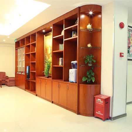 Hanting Express Kunming Yieryi Street Yunnan Normal University Branch المظهر الخارجي الصورة
