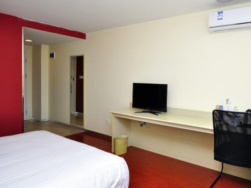 Hanting Express Kunming Yieryi Street Yunnan Normal University Branch المظهر الخارجي الصورة