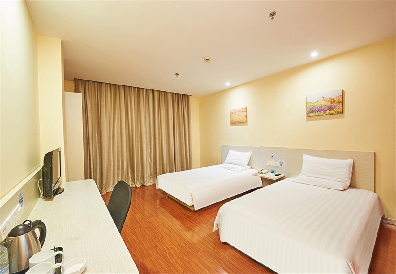 Hanting Express Kunming Yieryi Street Yunnan Normal University Branch المظهر الخارجي الصورة